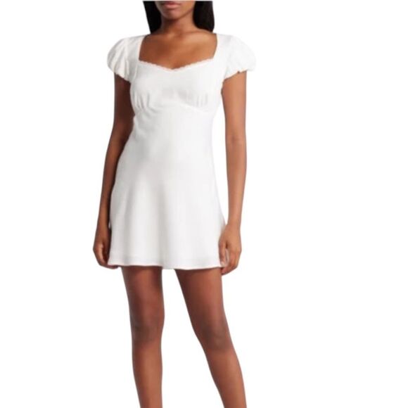 All in Favor Puff Sleeve Sweatheart Neck Dress in Ivory - Picture 1 of 10